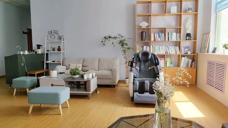 催眠师王新芳的催眠工作室场景